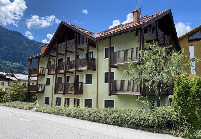 Appartamento a Giustino - 095 Cond. Gaiolin, 24 Appartamento a Giustino - 095 Cond. Gaiolin, 24