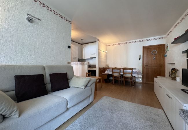 Appartamento a Pinzolo - 018 Bilocale in centro, Pinzolo Appartamento a Pinzolo - 018 Bilocale in centro, Pinzolo