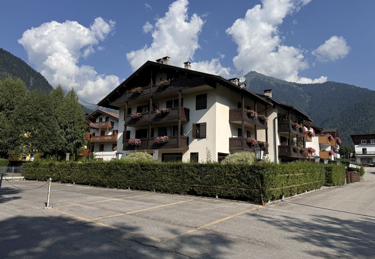 Appartamento a Pinzolo - 018 Bilocale in centro, Pinzolo