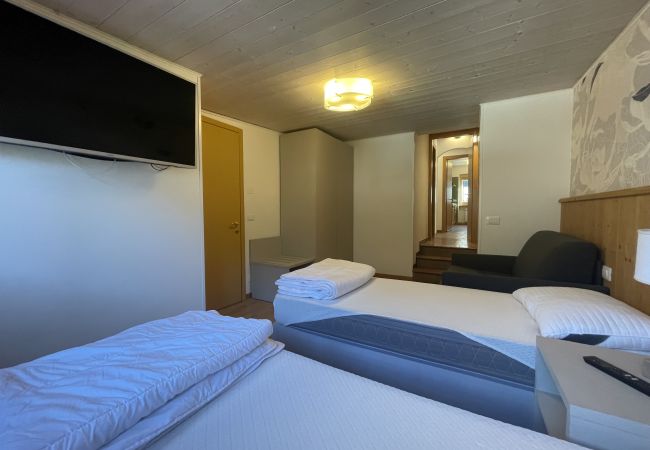 Appartamento a Pinzolo - 010 Trilocale Quadrifoglio, Pinzolo Appartamento a Pinzolo - 010 Trilocale Quadrifoglio, Pinzolo