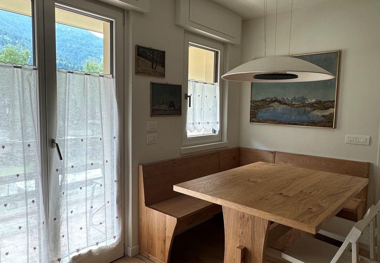 Appartamento a Pinzolo - 002 Moderno trilocale, Pinzolo