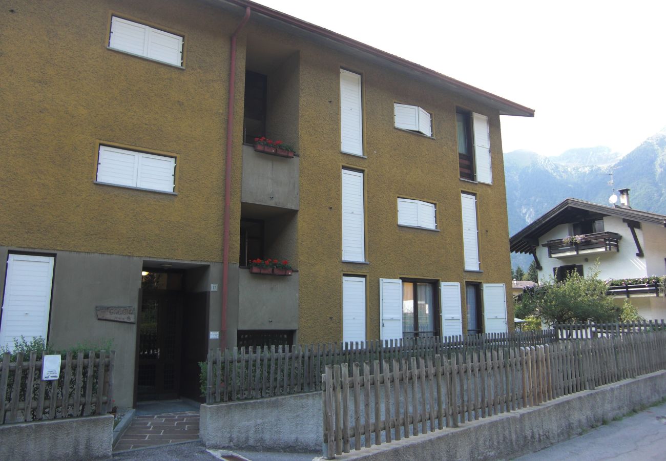 Appartamento a Giustino - 077 Moderno monolocale, Giustino