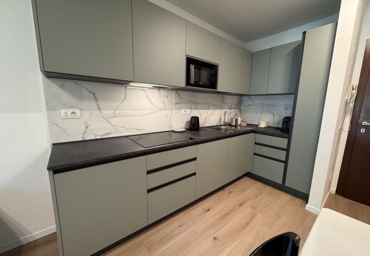 Appartamento a Giustino - 077 Moderno monolocale, Giustino