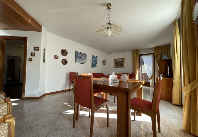Appartamento a Pinzolo - 098 Quadrilocale zona Pineta, Pinzolo Appartamento a Pinzolo - 098 Quadrilocale zona Pineta, Pinzolo