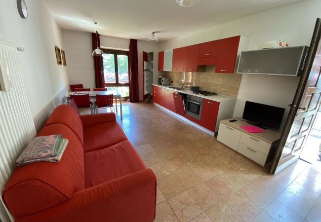 Appartamento a Pinzolo - 011 Trilocale Explora Rosso Appartamento a Pinzolo - 011 Trilocale Explora Rosso