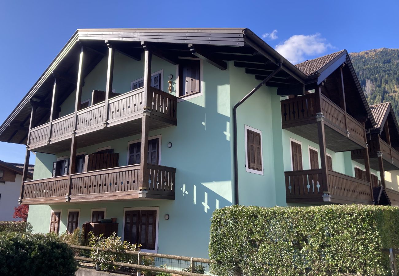 Appartamento a Pinzolo - 075 Trilocale Le Negritelle