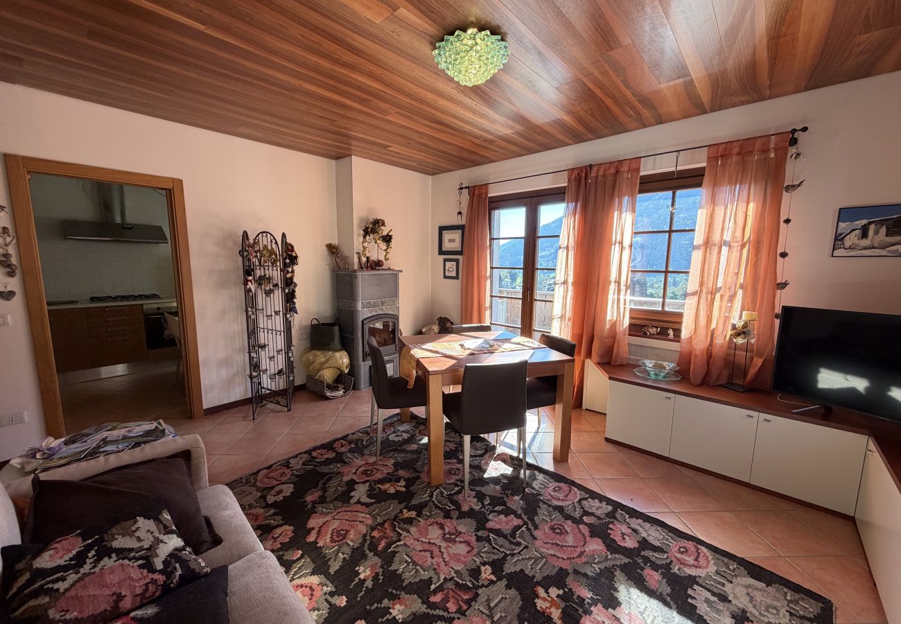Appartamento a Giustino - 033 Trilocale Bellavista, Giustino