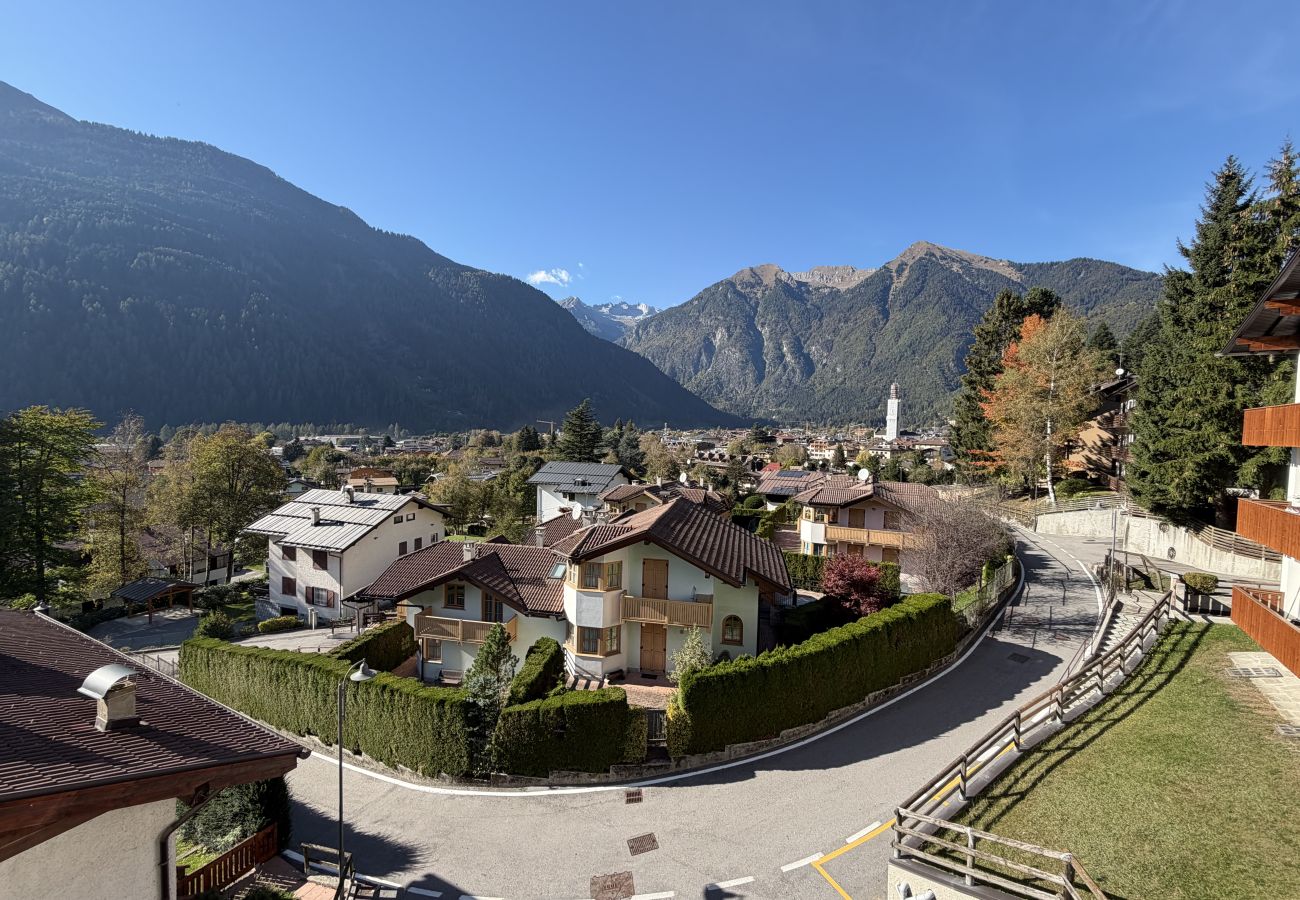 Appartamento a Giustino - 033 Trilocale Bellavista, Giustino