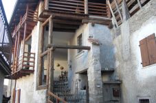 Casa rurale a Bleggio Superiore - 013 Soffitta da ristrutturare, Cavrasto