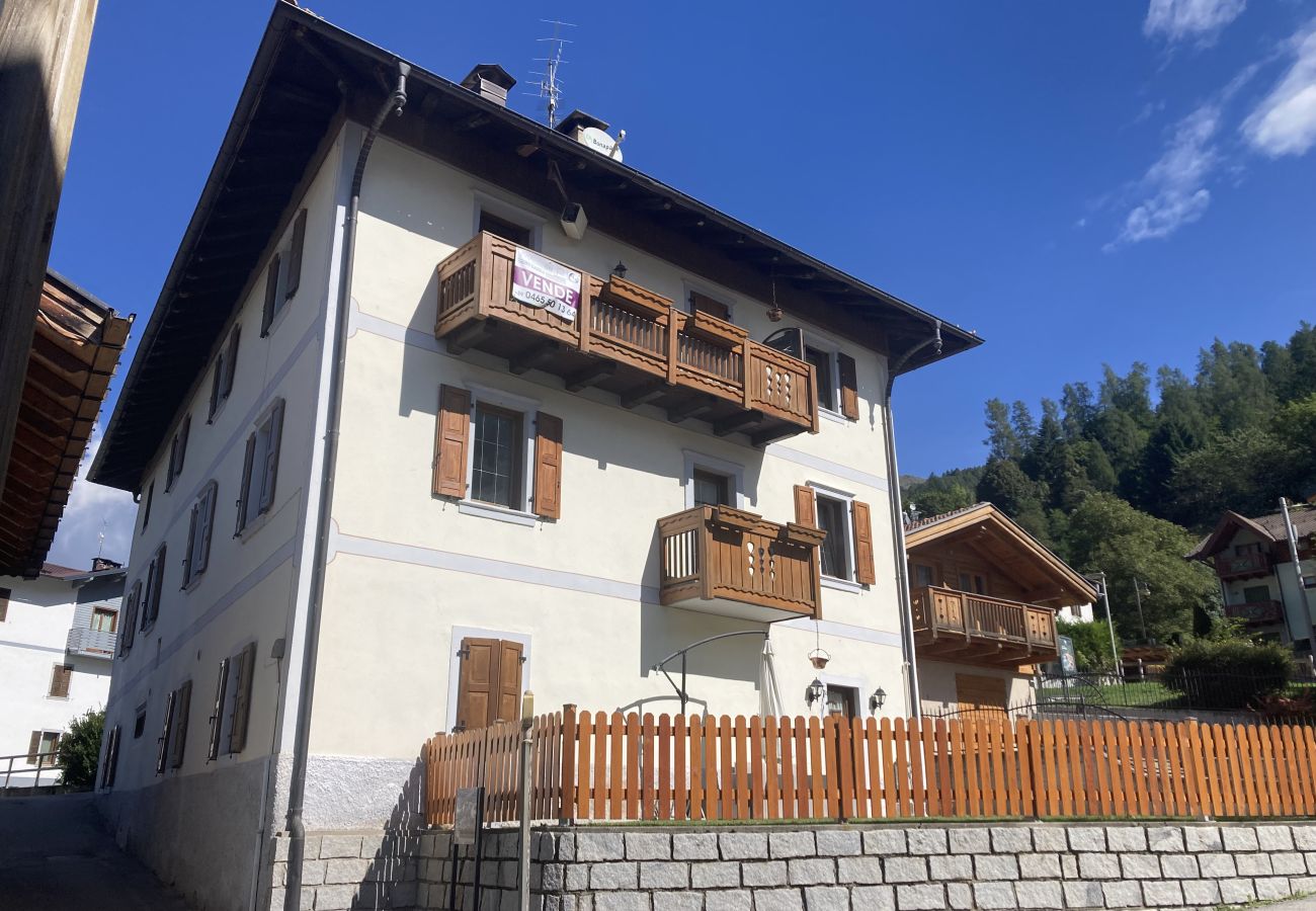 Appartamento a Massimeno - 019 Ampio Bilocale, Massimeno