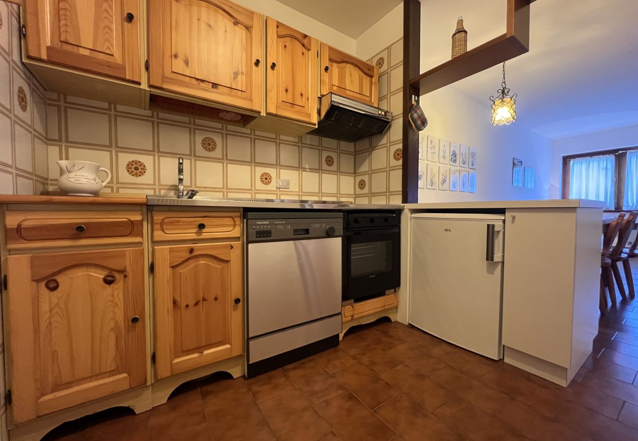 Appartamento a Giustino - 016 Bilocale piano terra con patio, Giustino