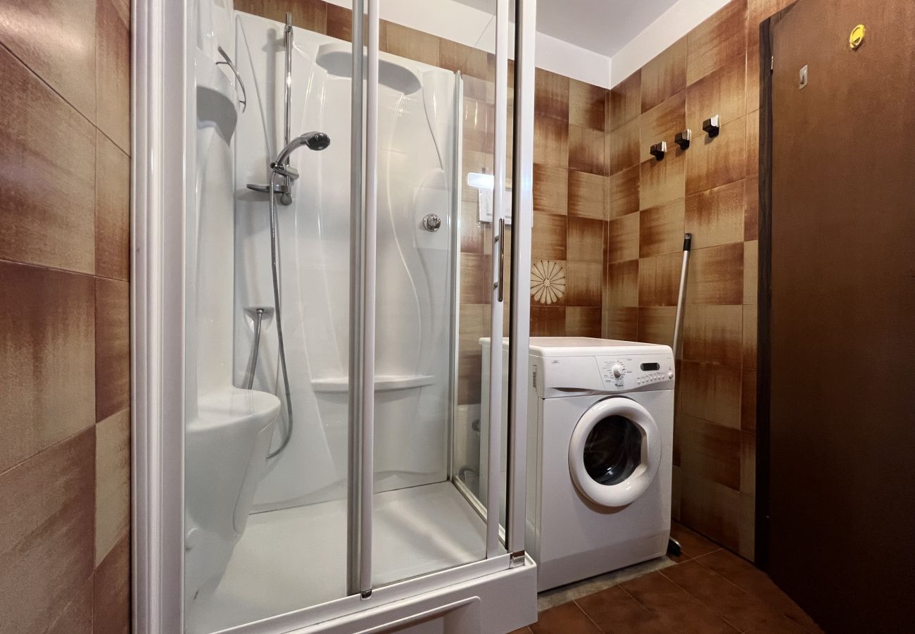 Appartamento a Giustino - 016 Bilocale piano terra con patio, Giustino