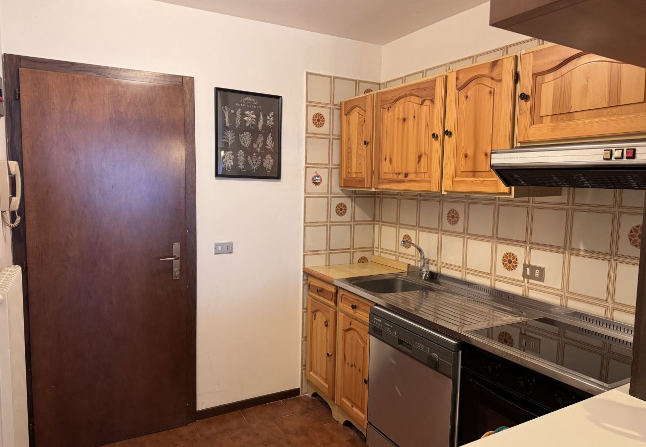 Appartamento a Giustino - 016 Bilocale piano terra con patio, Giustino