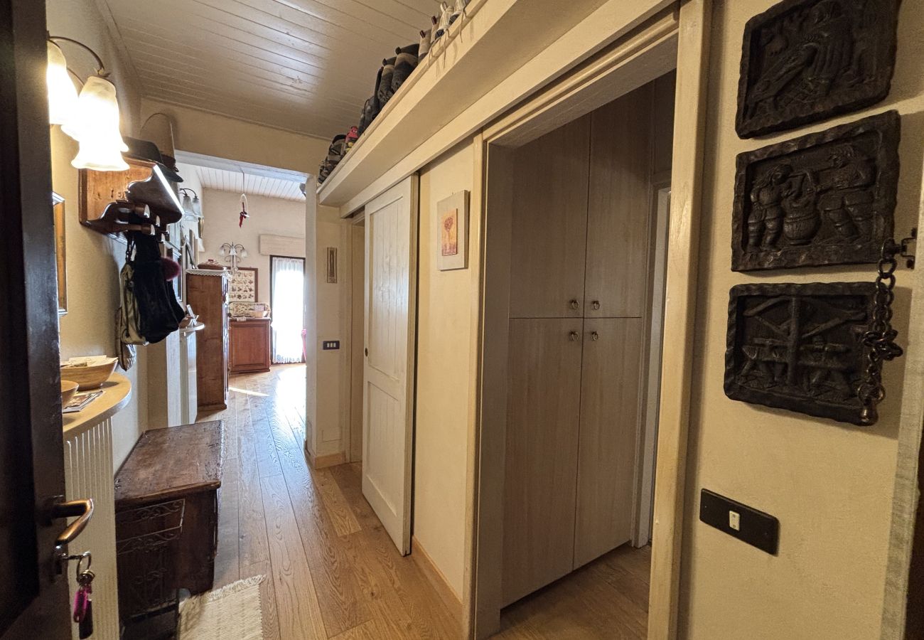 Appartamento a Pinzolo - 002 Trilocale Mansardato, Pinzolo