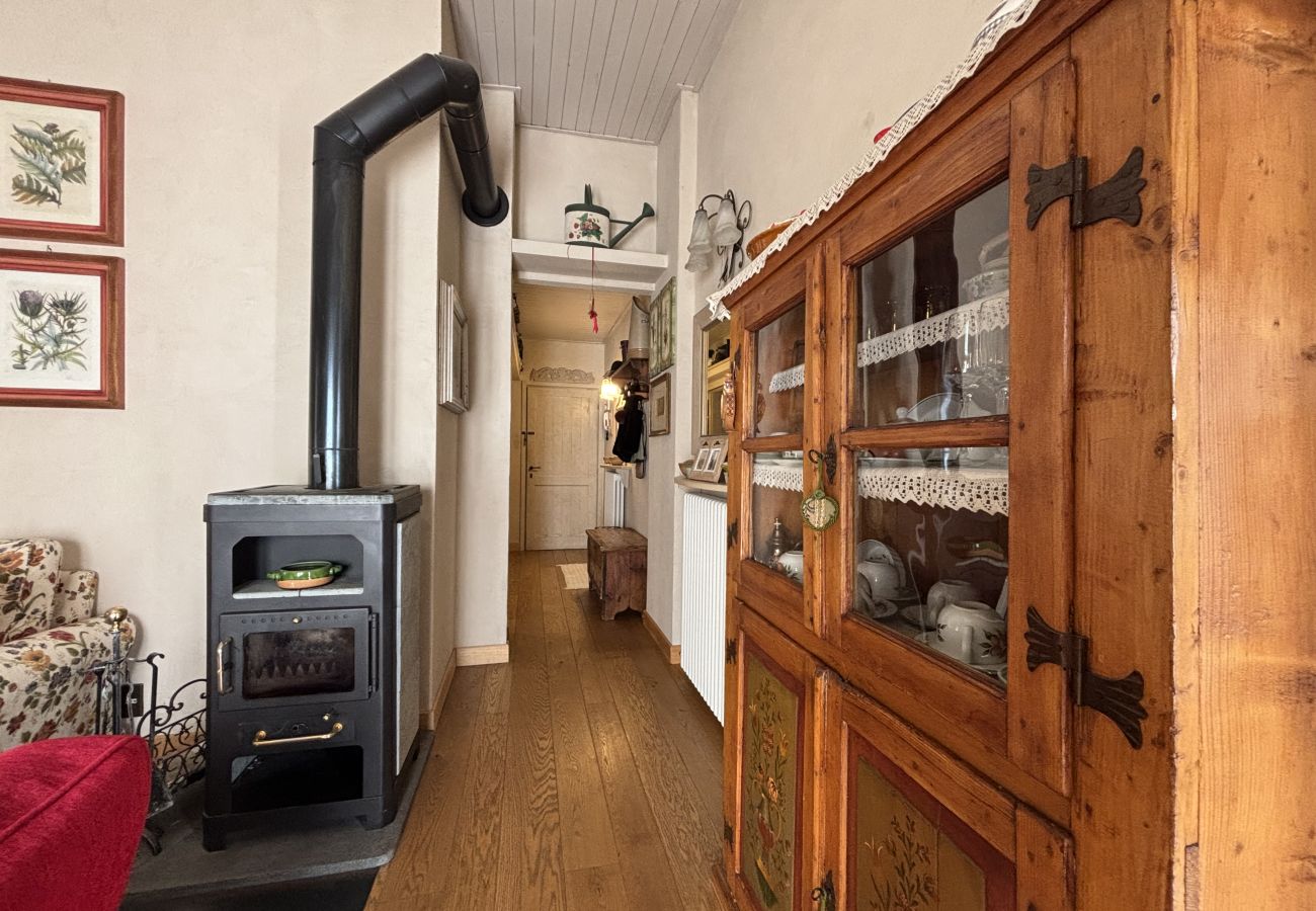 Appartamento a Pinzolo - 002 Trilocale Mansardato, Pinzolo