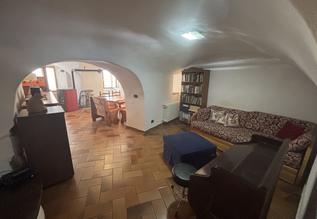 Appartamento a Bleggio Superiore - 016 Trilocale Duplex, Cavrasto